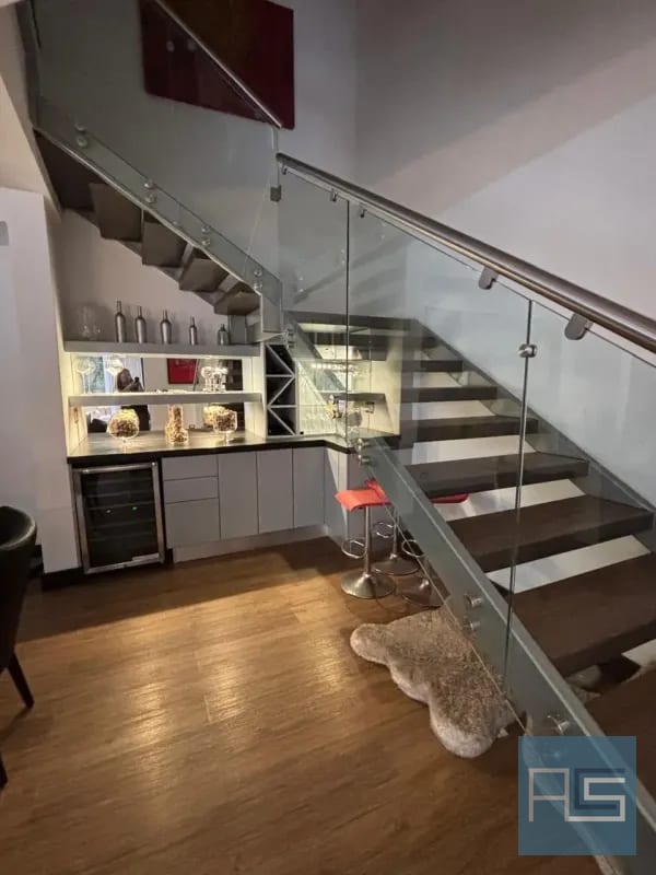 Moderno y amplio apartamento de 2 niveles, 4 hab. con jardín y 3 parqueos en Venta — Apartamento en Venta en Vivalt, Zona 10, Guatemala, Ciudad — foto 5 de 14
