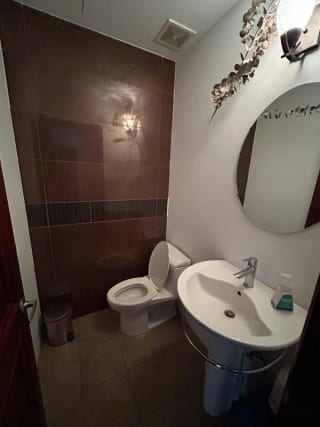 Apartamento amueblado en renta en zona 14 — Apartamento en Alquiler en Zona 14, Guatemala, Ciudad — miniatura 15 de 17