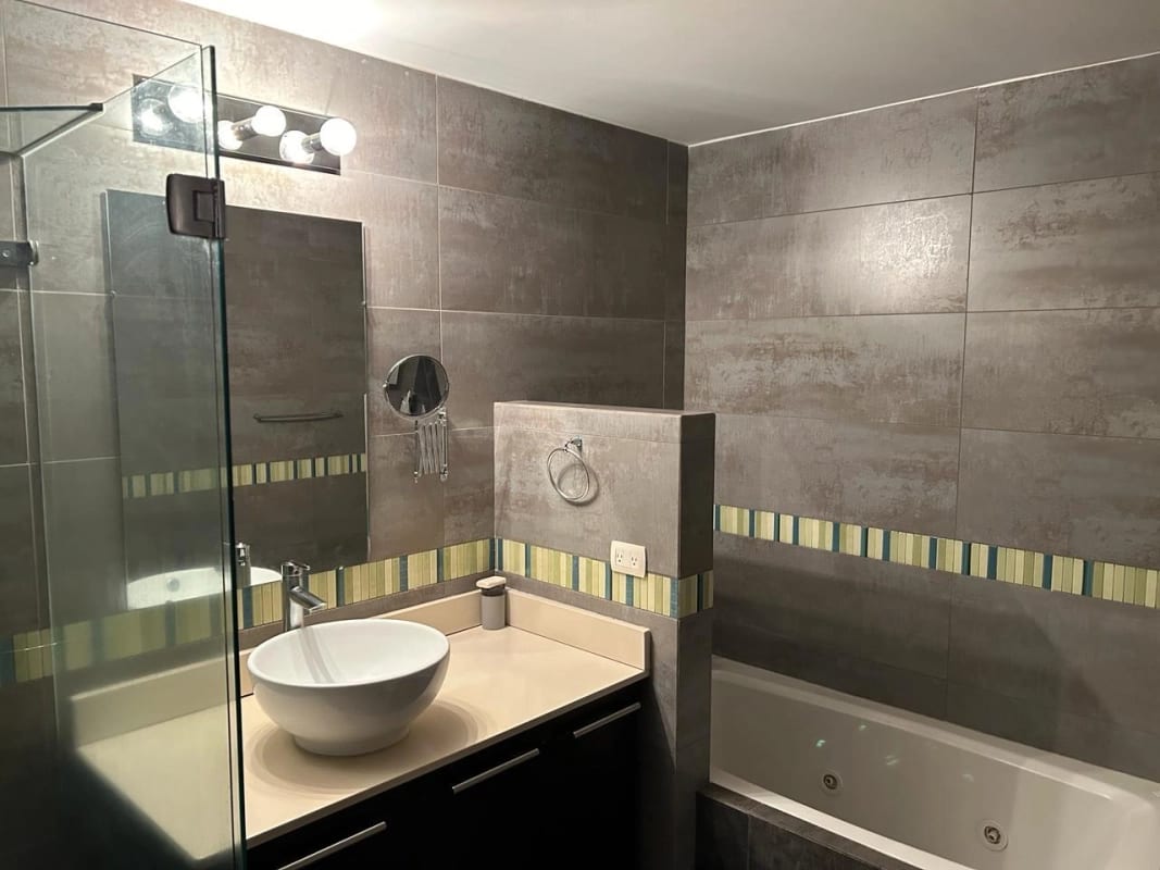 Apartamento amueblado en renta en zona 14 — Apartamento en Alquiler en Zona 14, Guatemala, Ciudad — foto 11 de 17
