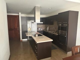 Apartamento amueblado en renta en zona 14 — Apartamento en Alquiler en Zona 14, Guatemala, Ciudad — miniatura 4 de 17