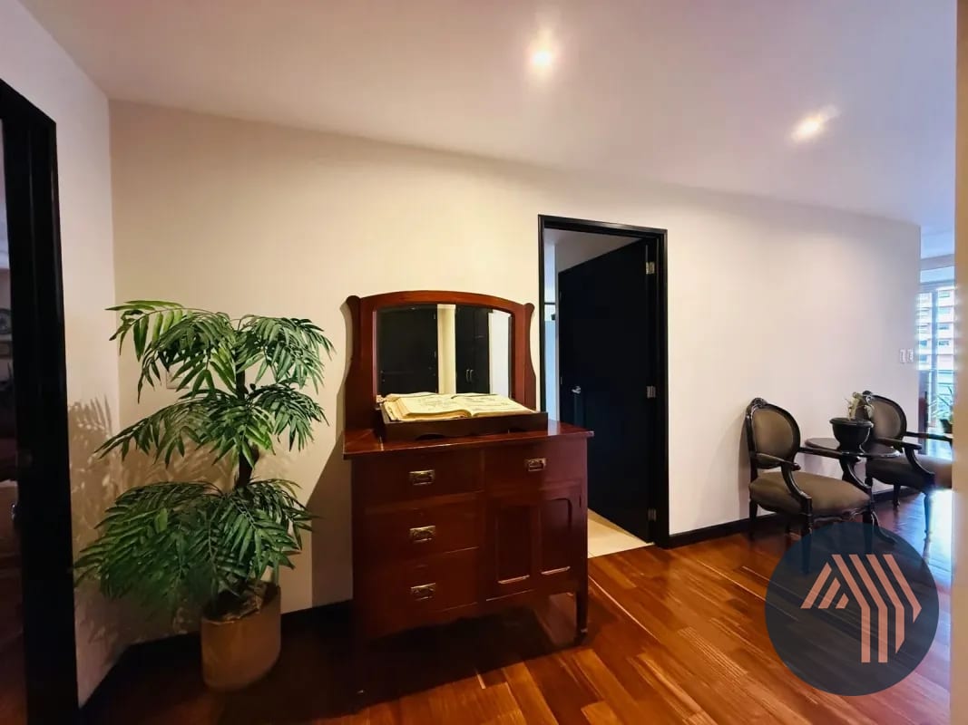 Alquiler de Amplio y Céntrico Apartamento - Aria, Zona 10 — Apartamento en Alquiler en Aria, Zona 10, Guatemala, Ciudad — foto 1 de 17