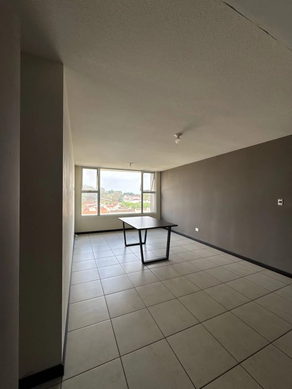 Venta de Apartamento en Condado NARANJO/ALEGRIA/Z.4 Mixco — Apartamento en Venta en Condado Naranjo, Zona 4 Mixco, Guatemala, Ciudad — foto 8 de 16