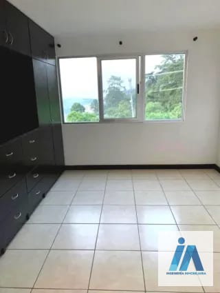 APARTAMENTO PARA INVERSIONISTA EN VENTA📍Edificio Euzkadi,z. 16 ¡Despierta cada mañana con un paisaje inigualable en un entorno moderno y seguro! — Apartamento en Venta en Zona 16, Guatemala, Ciudad — miniatura 5 de 8
