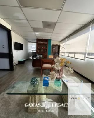 Oficina en venta - Zona 10 — Oficina en Venta en Zona 10, Guatemala, Ciudad — miniatura 1 de 16