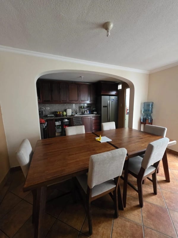 Casa en Venta Jardines de Arrazola KM 19.5 Fraijanes — Casa en Venta en Jardines de Arrazola, Carretera a El Salvador, Guatemala, Ciudad — foto 3 de 10