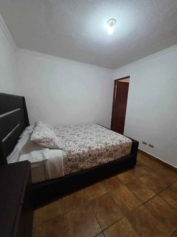 Casa en Venta Jardines de Arrazola KM 19.5 Fraijanes — Casa en Venta en Jardines de Arrazola, Carretera a El Salvador, Guatemala, Ciudad — foto 9 de 10