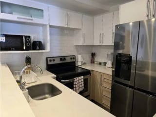 Apartamento Amueblado Zona 10 — Apartamento en Alquiler en Zona 10, Guatemala, Ciudad — miniatura 7 de 9