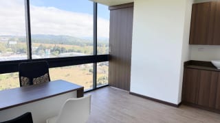 Clínica Médica con 3 despachos en venta en Carretera a El Salvador — Clínica en Venta en Carretera a El Salvador, Guatemala, Ciudad — miniatura 6 de 15