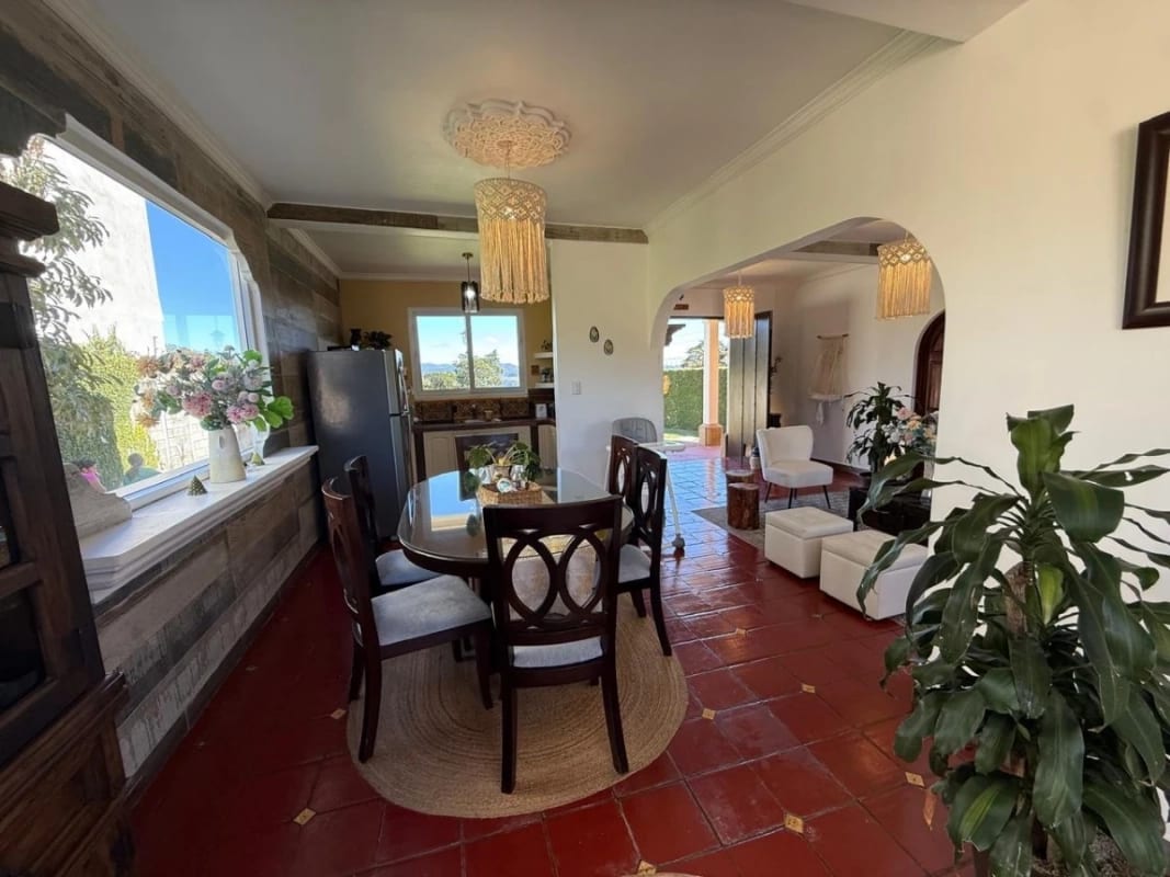 🏡 Casa de Lujo en Venta | Santa Elena Barillas 💰 Precio: US$365,000 — Casa en Venta en Santa Elena del Lago, Santa Elena Barillas, Guatemala, Ciudad — foto 16 de 17
