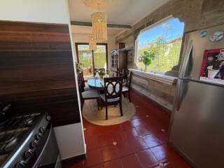 🏡 Casa de Lujo en Venta | Santa Elena Barillas 💰 Precio: US$365,000 — Casa en Venta en Santa Elena del Lago, Santa Elena Barillas, Guatemala, Ciudad — miniatura 7 de 17