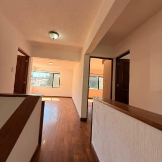 Casa amplia en venta - Entrada de San José Pinula (Km 16.5) — Casa en Venta en Carretera a El Salvador, Guatemala, Ciudad — miniatura 7 de 9