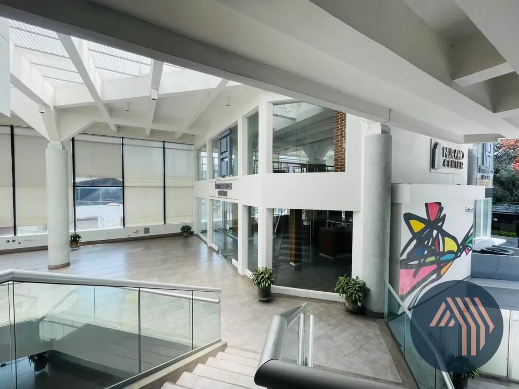 Alquiler de Amplia Oficina Penthouse 829MT2 - Murano, Zona 10 — Oficina en Alquiler en Murano Center, Zona 10, Guatemala, Ciudad — foto 14 de 16