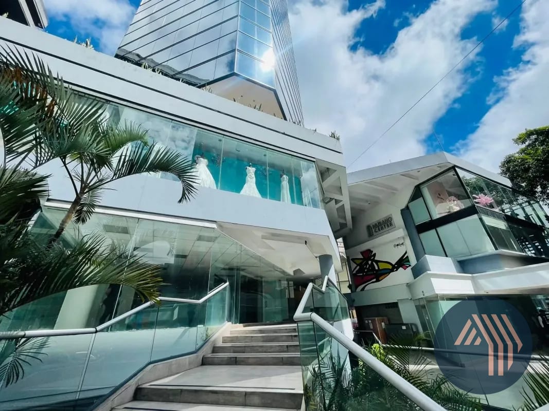 Alquiler de Amplia Oficina Penthouse 829MT2 - Murano, Zona 10 — Oficina en Alquiler en Murano Center, Zona 10, Guatemala, Ciudad — foto 16 de 16