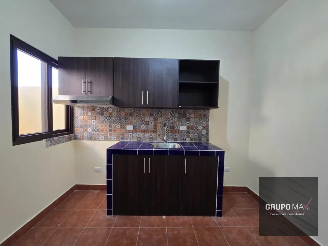 Apartamento Mixco Zona 4 Montserrat II — Apartamento en Alquiler en Montserrat II, Zona 4 Mixco, Guatemala, Ciudad — foto 4 de 5