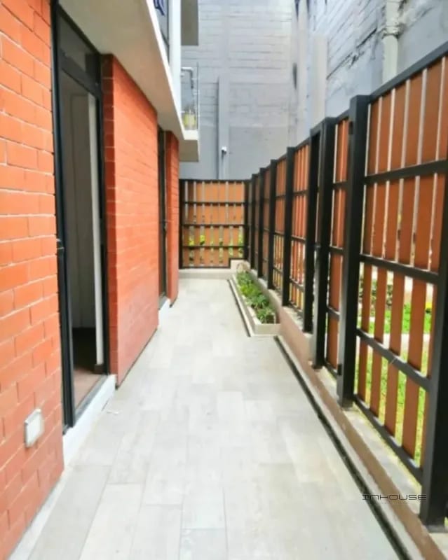 Apartamento en Venta Zona 11 en Primer Nivel con Jardin — Apartamento en Venta en Zona 11, Guatemala, Ciudad — foto 6 de 11