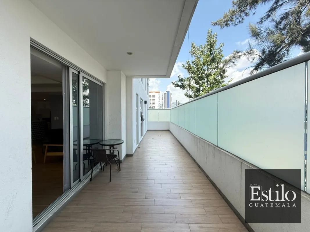 Apartamento Amueblado en Venta Zona 10 — Apartamento en Venta en Zona 10, Guatemala, Ciudad — foto 3 de 9