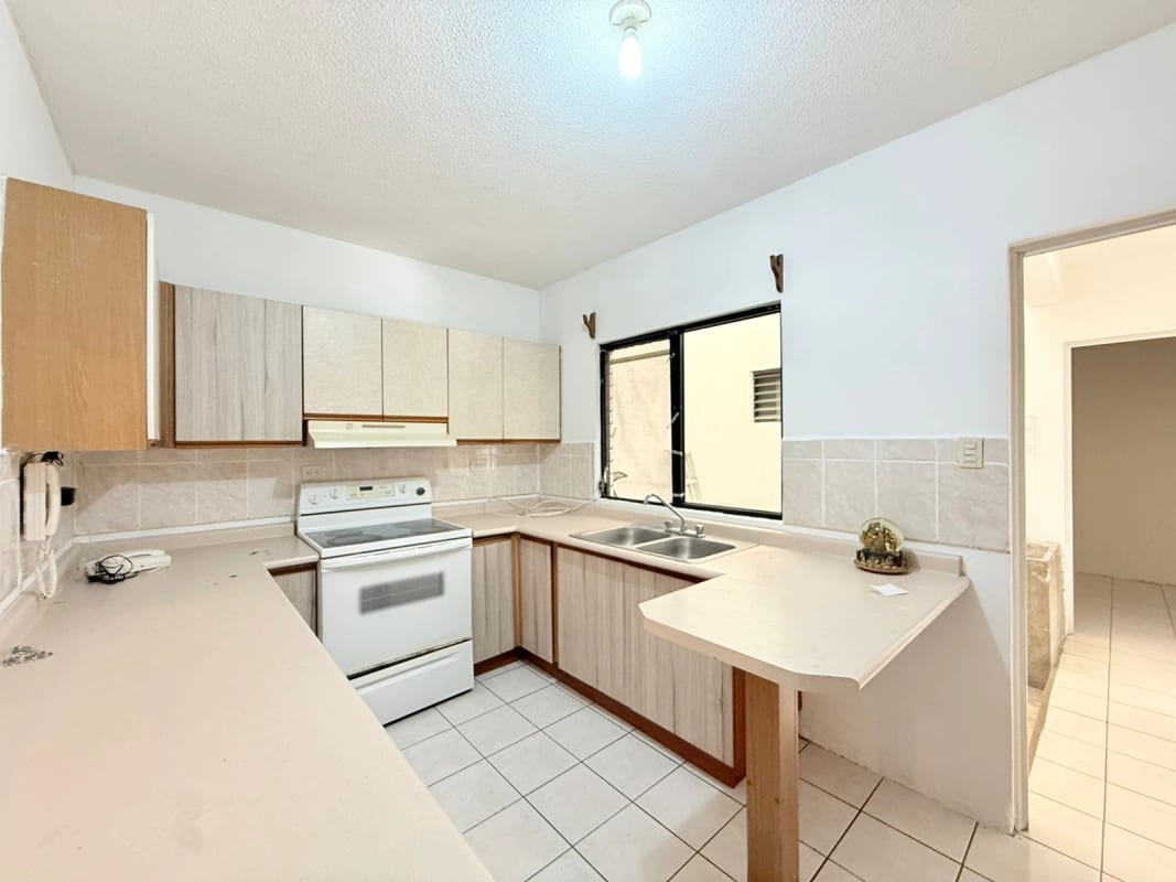 Casa en Venta — Casa en Venta en Vistas de Kanajuyú, Zona 16, Guatemala, Ciudad — foto 6 de 10