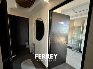 🏥 Clínica en Venta – Zona 10 — Oficina en Venta en Zona 10, Guatemala, Ciudad — miniatura 12 de 12