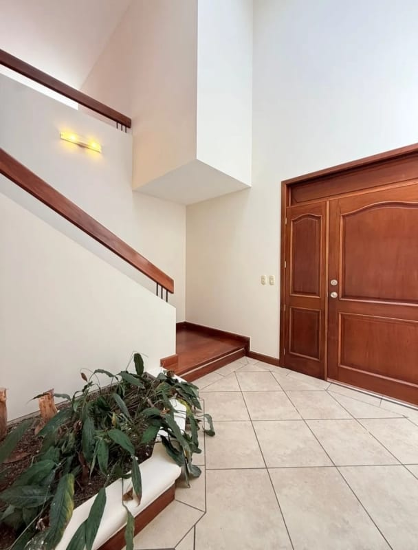 Vendo linda casa en Portal del Bosque Kms. 22.5 CAES — Casa en Venta en Portal del Bosque, Carretera a El Salvador, Guatemala, Ciudad — foto 5 de 17