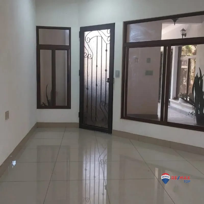 Renta de Edificio para estrenar | 2 Niveles | 6 Ambientes | El Progreso, Jutiapa — Edificio en Alquiler en El Progreso, Jutiapa — foto 6 de 7