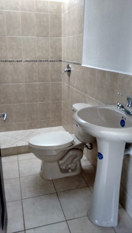 Venta amplia casa Km 30.5 Carr. El Salvador | Alamedas de Santo Domingo — Casa en Venta en Alamedas de Santo Domingo, Carretera a El Salvador, Guatemala, Ciudad — foto 10 de 16
