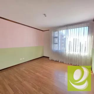 Apartamento en Renta o Venta en Castellar Zona 10 — Apartamento en Venta en Zona 10, Guatemala, Ciudad — miniatura 10 de 11