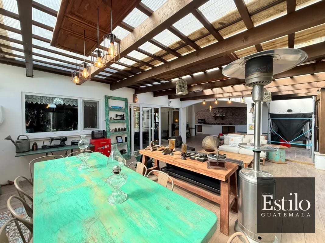 Casa en Venta la Fontana — Casa en Venta en Carretera a El Salvador, Guatemala, Ciudad — foto 2 de 15
