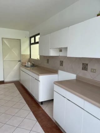 Casa en VENTA km. 15.5 Carretera a El Salvador — Casa en Venta en Carretera a El Salvador, Guatemala, Ciudad — miniatura 9 de 17