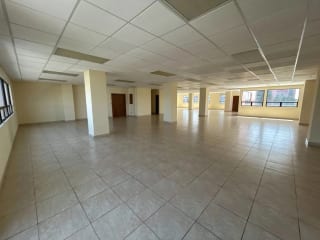 Se renta oficina en zona 13 — Oficina en Alquiler en Zona 13, Guatemala, Ciudad — miniatura 1 de 7