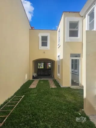 Condado Naranjo, casa Navarra dentro de Alameda Norte Q2,800,000 — Casa en Venta en Condado Naranjo, Zona 4 Mixco, Guatemala, Ciudad — miniatura 1 de 14