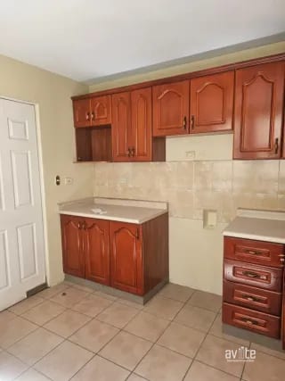 Condado Naranjo, casa Navarra dentro de Alameda Norte Q2,800,000 — Casa en Venta en Condado Naranjo, Zona 4 Mixco, Guatemala, Ciudad — miniatura 9 de 14