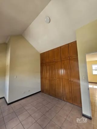 Condado Naranjo, casa Navarra dentro de Alameda Norte Q2,800,000 — Casa en Venta en Condado Naranjo, Zona 4 Mixco, Guatemala, Ciudad — miniatura 6 de 14