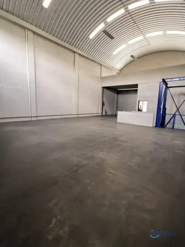 OFIBODEGA EN VENTA – Carretera Interamericana, zona 1 — Bodega / Ofibodega en Venta en Zona 1 Mixco, Guatemala, Ciudad — foto 8 de 17