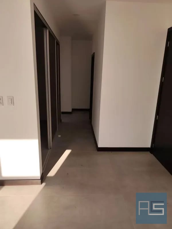 *Increíble Penthouse de 2 hab con jardín para estrenar, en venta en Vista Hermosa II, zona 15. Vistas espectaculares* — Apartamento en Venta en Arles, Zona 15, Guatemala, Ciudad — foto 8 de 15