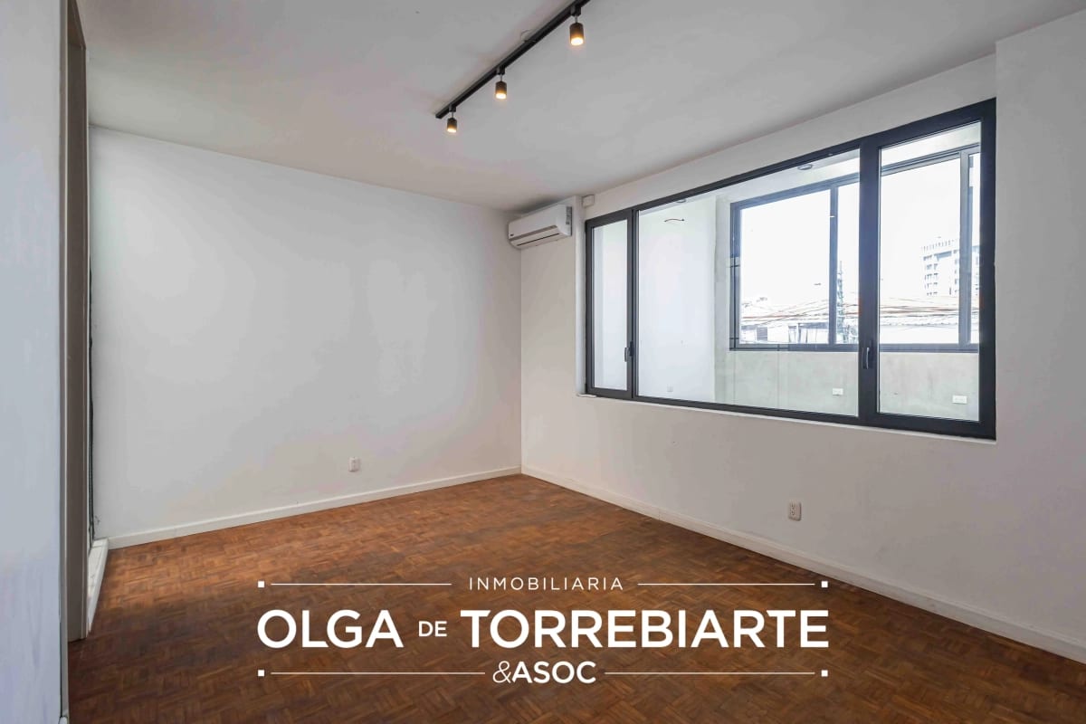 Casa remodelada para oficina en Zona 10 — Casa en Venta en Zona 10, Guatemala, Ciudad — foto 7 de 12