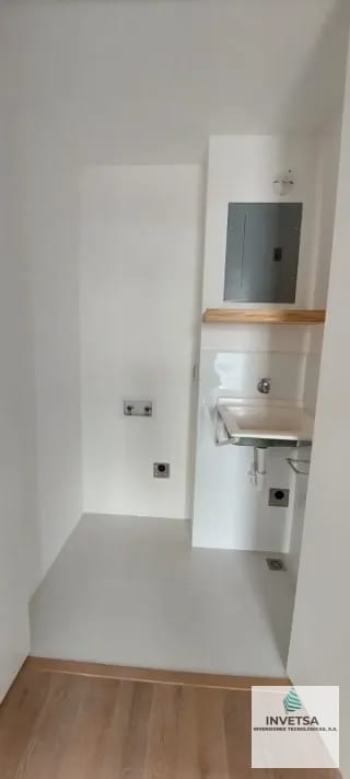 Apartamento 3 Dormitorios Venta Céntrico Zona 5 — Apartamento en Venta en Céntrico, Zona 5, Guatemala, Ciudad — miniatura 3 de 9