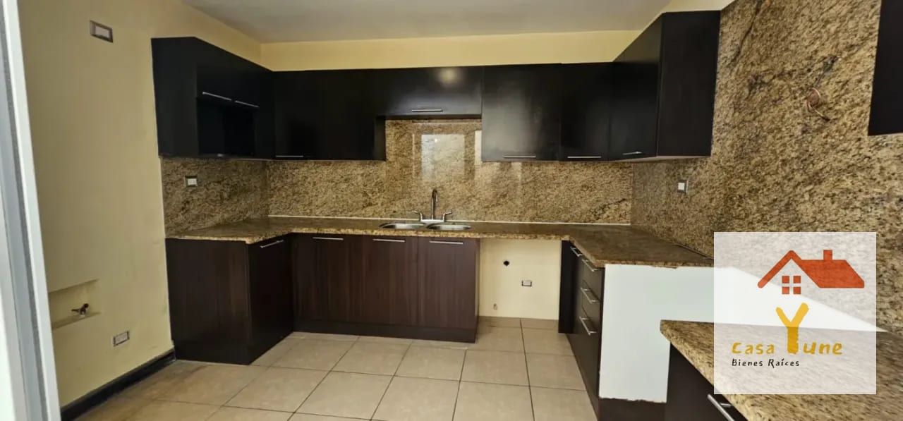 Casa en venta zona 16 Ensenada de San Isidro — Casa en Venta en Ensenada de San Isidro, Zona 16, Guatemala, Ciudad — foto 10 de 17