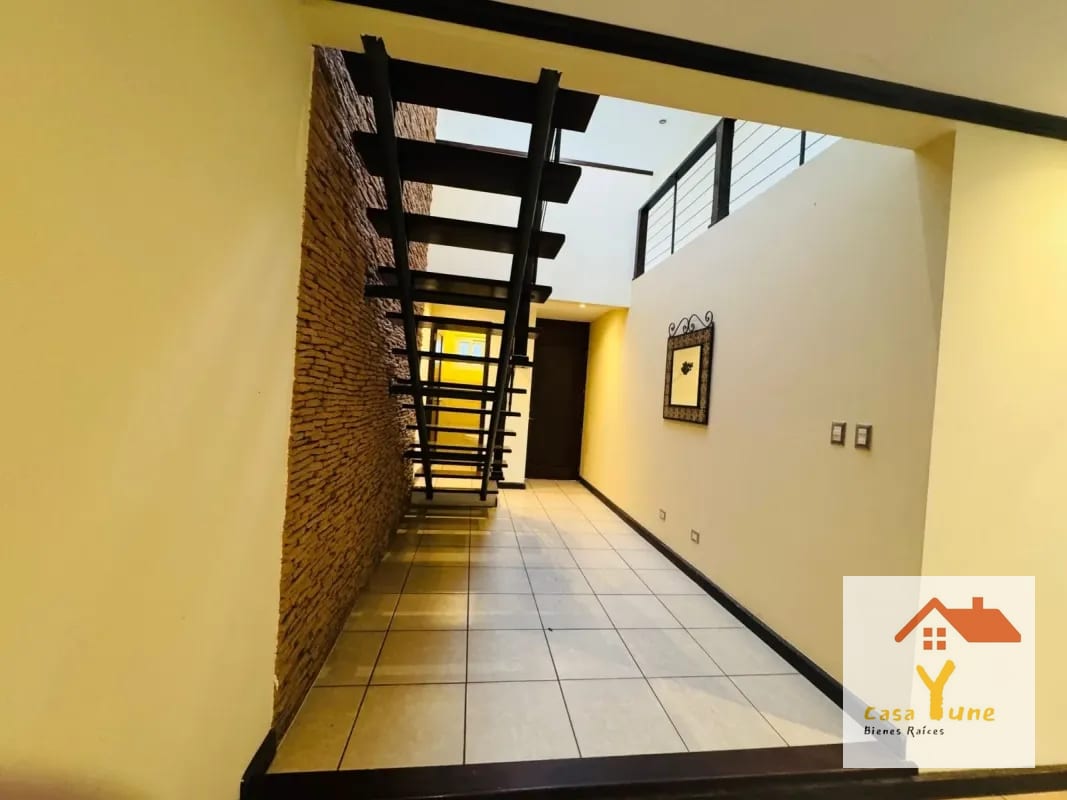 Casa en venta zona 16 Ensenada de San Isidro — Casa en Venta en Ensenada de San Isidro, Zona 16, Guatemala, Ciudad — foto 5 de 17