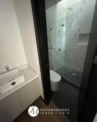 casa en venta en zona 13 — Casa en Venta en Zona 13, Guatemala, Ciudad — miniatura 8 de 17