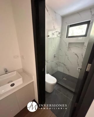 casa en venta en zona 13 — Casa en Venta en Zona 13, Guatemala, Ciudad — miniatura 6 de 17