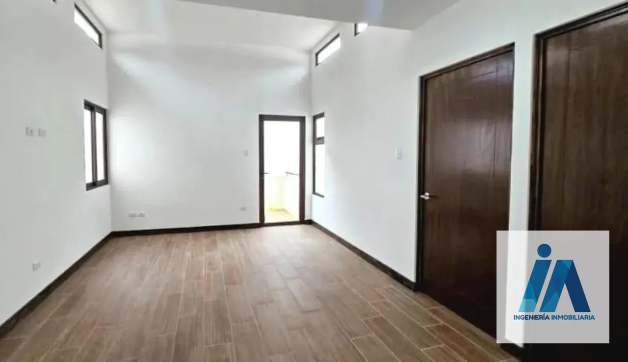 CASA EN VENTA📍Prados de Fraijanes, Km. 21.5 Carretera a Fraijanes Descubre esta espectacular residencia — Casa en Venta en Fraijanes, Carretera a El Salvador, Guatemala, Ciudad — foto 11 de 11