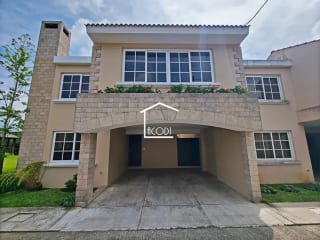 Casa En Km 16 Carretera a El Salvador — Casa en Venta en Carretera a El Salvador, Guatemala, Ciudad — miniatura 1 de 5