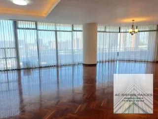 Lujoso apartamento en L Excellence zona 14 — Apartamento en Alquiler en L'Excellence, Zona 14, Guatemala, Ciudad — miniatura 1 de 16