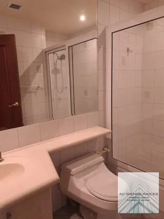 Lujoso apartamento en L Excellence zona 14 — Apartamento en Alquiler en L'Excellence, Zona 14, Guatemala, Ciudad — miniatura 3 de 16