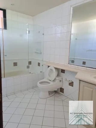 Lujoso apartamento en L Excellence zona 14 — Apartamento en Alquiler en L'Excellence, Zona 14, Guatemala, Ciudad — miniatura 2 de 16