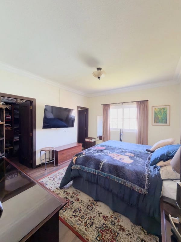 Casa en venta en residencial Jardines de San Isidro zona 16 — Casa en Venta en Jardines de San Isidro, Zona 16, Guatemala, Ciudad — foto 5 de 12