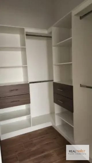 Apartamento en renta en Casalini Diagonal 6 zona 10 — Apartamento en Alquiler en Zona 10, Guatemala, Ciudad — miniatura 6 de 6
