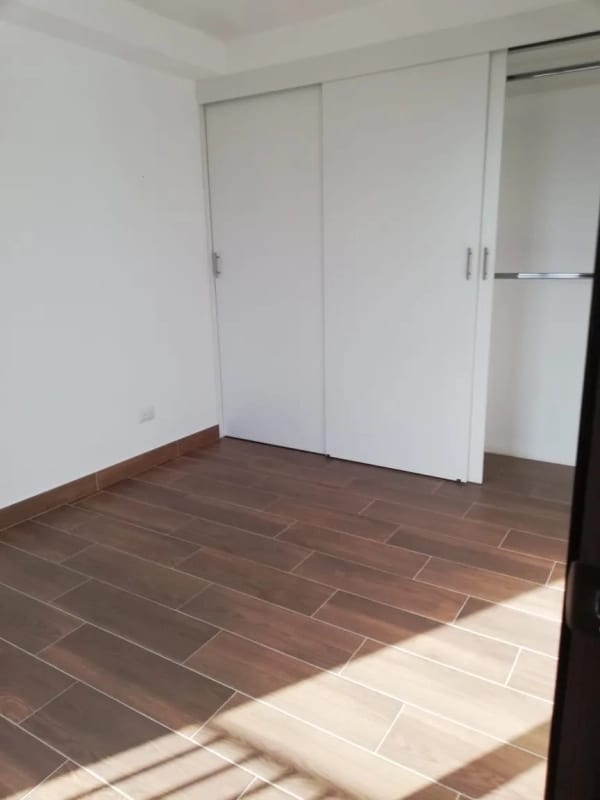 Z.2 Edificio Roque Apartamento en Venta-renta — Apartamento en Venta en Edificio Roque, Zona 2, Guatemala, Ciudad — foto 5 de 10
