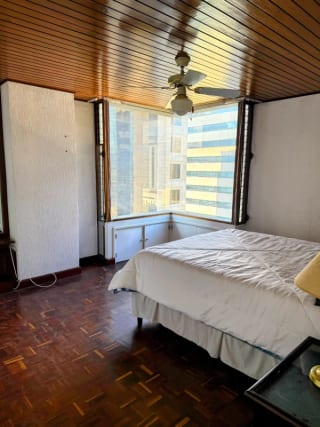 Apto en Renta $1,000/Venta $245,00 — Apartamento en Venta en Zona 10, Guatemala, Ciudad — miniatura 5 de 7