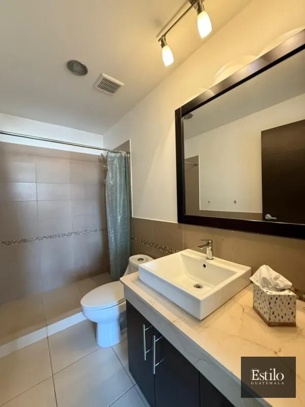 Hermoso Apartamento Amueblado en Venta. Zona 14 — Apartamento en Venta en Zona 14, Guatemala, Ciudad — foto 4 de 9